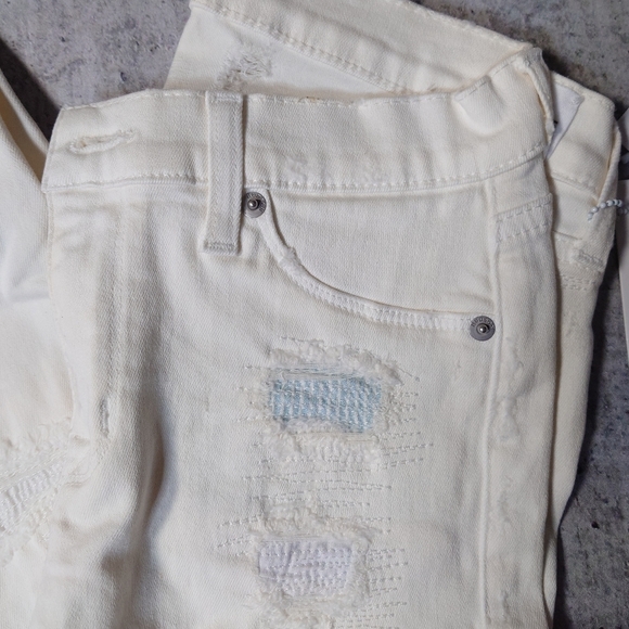 Hudson Distressed Skinny Jeans - Picture 9 of 11